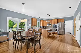 10 Anderson Way, South Brunswick Township, NJ 08852 - Photo 5