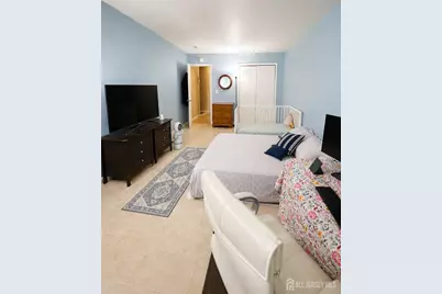 190 College Drive, Edison, NJ 08817 - Photo 5