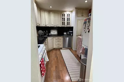 190 College Drive, Edison, NJ 08817 - Photo 7