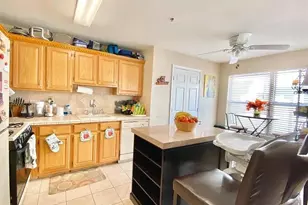790 Harbortown Blvd, Perth Amboy, NJ 08861 - Photo 7
