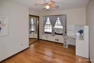 27 Henley St, Woodbridge Township, NJ 07095 - Photo 19