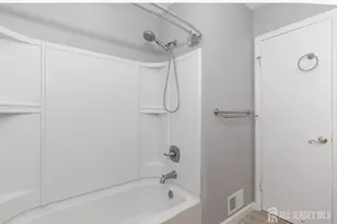 3 Tiger Lilly Ct, Sayreville, NJ 08872 - Photo 21