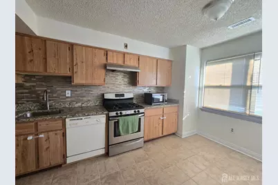 1904 Raspberry Court, Edison, NJ 08817 - Photo 5