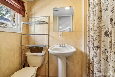 808 Summerfield Avenue, Old Bridge Township, NJ 08879 - Photo 15