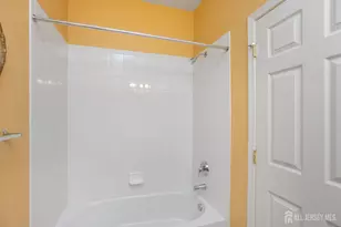 417 Melrose Way, Monroe Township, NJ 08831 - Photo 15