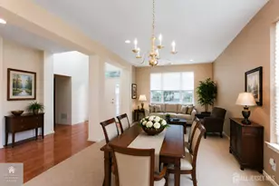 417 Melrose Way, Monroe Township, NJ 08831 - Photo 3