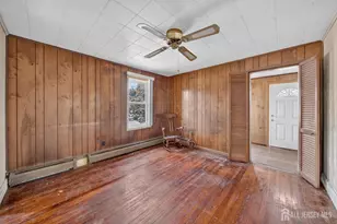 27 Lillian Terrace, Woodbridge Township, NJ 07095 - Photo 5