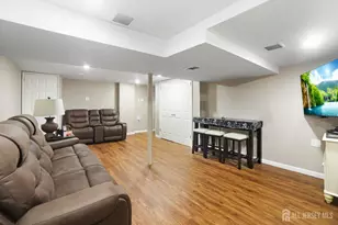 354 Colonia Blvd, Colonia, NJ 07067 - Photo 21