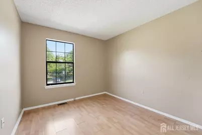 2 Veros Lane, Franklin Township, NJ 08823 - Photo 17