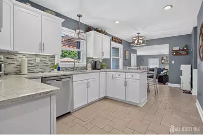 22 Desmet Avenue, Milltown, NJ 08850 - Photo 7