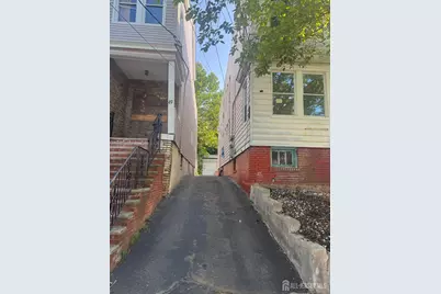 47 Rose Terrace, Newark, NJ 07108 - Photo 3