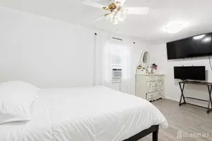 720 Mary St, Perth Amboy, NJ 08861 - Photo 5