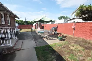 41 Blair Rd, Port Reading, NJ 07064 - Photo 27