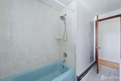10 N Washington Avenue N, Colonia, NJ 07067 - Photo 31
