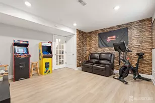 322 Mcguire Pl, Perth Amboy, NJ 08861 - Photo 23