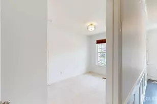44 Begonia Ln, Monroe Township, NJ 08831 - Photo 11