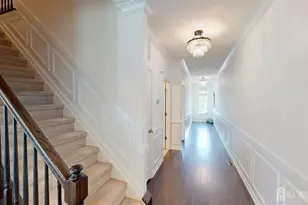 44 Begonia Ln, Monroe Township, NJ 08831 - Photo 9