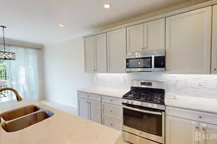 44 Begonia Ln, Monroe Township, NJ 08831 - Photo 15