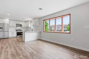 2 Kendall Dr, Sayreville, NJ 08859 - Photo 5