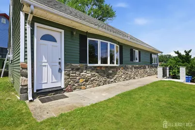 2 Kendall Drive, Sayreville, NJ 08859 - Photo 3