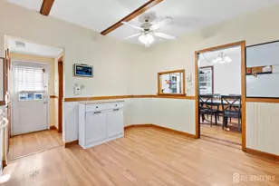 421 N Lincoln Ave N, Middlesex, NJ 08846 - Photo 9