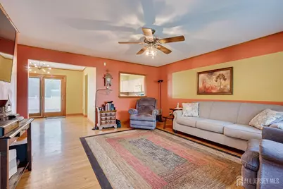979 Wood Avenue, Edison, NJ 08820 - Photo 7