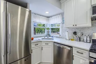 113 S McKinley Avenue, Iselin, NJ 08830 - Photo 11