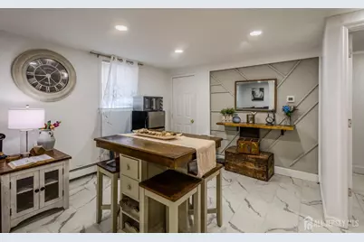 113 S McKinley Avenue, Iselin, NJ 08830 - Photo 19