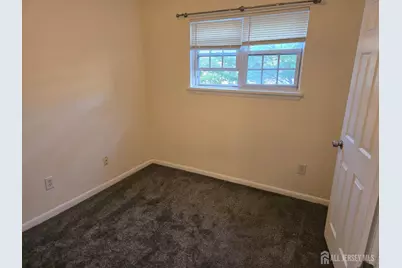 143 College Drive, Edison, NJ 08817 - Photo 9