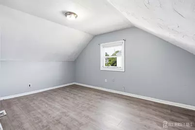 115 N Main Street N, Iselin, NJ 08830 - Photo 21