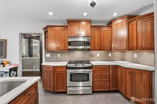 1 Eagle Ct, Monroe Township, NJ 08831 - Photo 13