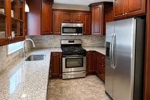 723B Mt Vernon Rd, Monroe Township, NJ 08831 - Photo 7