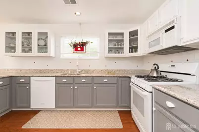 176 Goldfinch Drive, Monroe Township, NJ 08831 - Photo 15