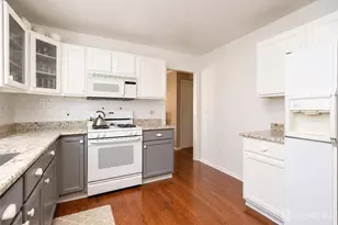 176 Goldfinch Dr, Monroe Township, NJ 08831 - Photo 13