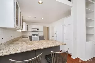 176 Goldfinch Dr, Monroe Township, NJ 08831 - Photo 17