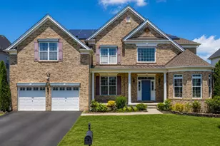 27 Greylynne Dr, Monroe Township, NJ 08831 - Photo 1