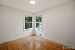 29 Windsor Dr, East Brunswick Township, NJ 08816 - Photo 21