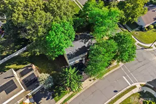 17 Meredith Rd, Edison, NJ 08817 - Photo 37
