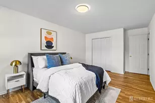 17 Meredith Rd, Edison, NJ 08817 - Photo 19