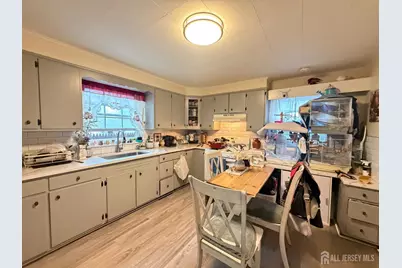 120 Main Street, Sayreville, NJ 08872 - Photo 15