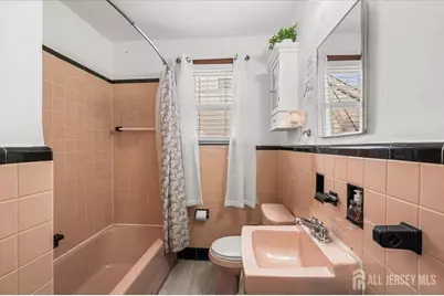 125 Lincoln Avenue, Carteret, NJ 07008 - Photo 17