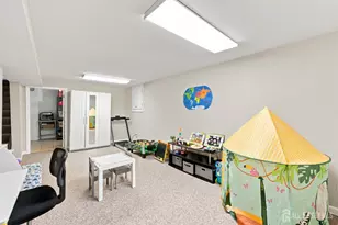 2697 Woodbridge Ave, Edison, NJ 08817 - Photo 19