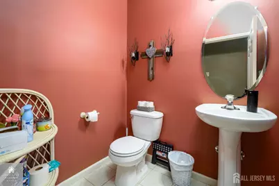 98 Remsen Avenue, Avenel, NJ 07001 - Photo 31