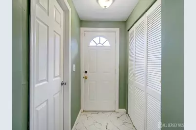 165 Randolph Street, Carteret, NJ 07008 - Photo 11