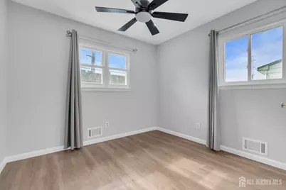 125 Jeff Street, Edison, NJ 08837 - Photo 21
