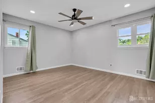 125 Jeff St, Edison, NJ 08837 - Photo 19