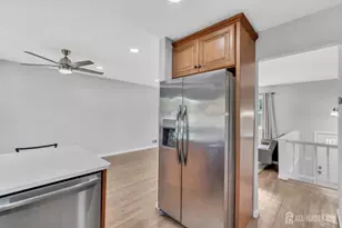 125 Jeff St, Edison, NJ 08837 - Photo 17
