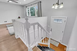 125 Jeff St, Edison, NJ 08837 - Photo 7