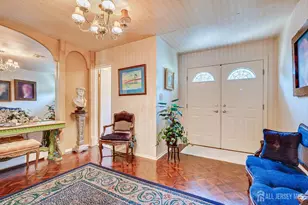 2 Eagle Rd, Edison, NJ 08820 - Photo 9