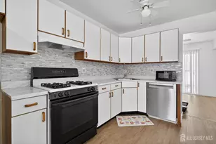 22 Lake Ave, East Brunswick Township, NJ 08816 - Photo 5